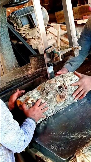 Bare Hand Wood cutting ideas @THEASMRCRAFT