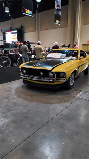685K views · 19K reactions | 1969 Ford Mustang Boss. #reels #viralreels #fblifestyle #classiccarauction #vicariauction #mustangboss302 | 713classiccars | Facebook