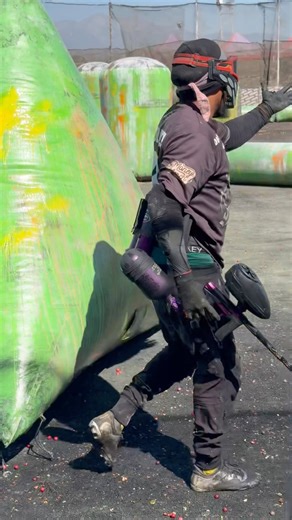 Intense Gun Battle! #paintball #iphone16 #planeteclipsepaintball