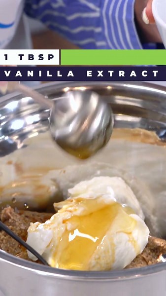 Protein Balls with Oikos Pro Greek Yogurt