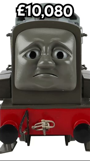 Propstore Auction Dec 25 - Thomas & Friends Prop Dennis @thomasandfriends £10,080 Final Result