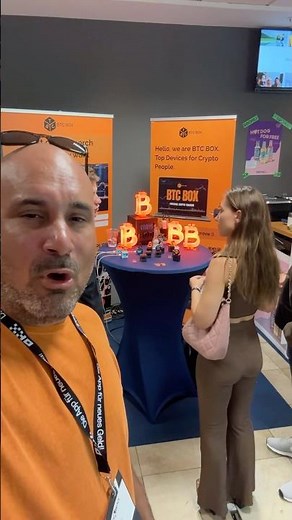 Buying Bitcoin Merch with UPay at Conf3rence
