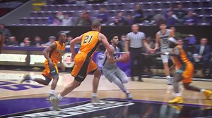 Tonight, Jordan Howard makes his debut in the NBA Summer League with the Warriors as they take on Miami at 8 p.m. on NBA TV. As a little refresher, here are just a few highlights from Jordan’s career as a Bear. The full Summer League schedule is available here: http://www.nba.com/summerleague/2018/schedule. #BearClawsUp | University of Central Arkansas Athletics