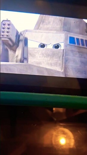Cars 2 London Chase Finn Captures Professor Zundapp