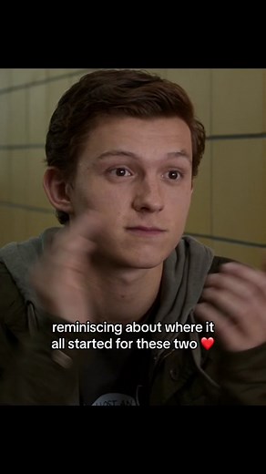 MJ’s look at the end of the clip 😭 #Sony #SonyPictures #SpiderMan #PeterParker #MJ #TomHolland #Zendaya