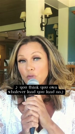 Vanessa Williams Performs Colors of the Wind | Memorial For US All