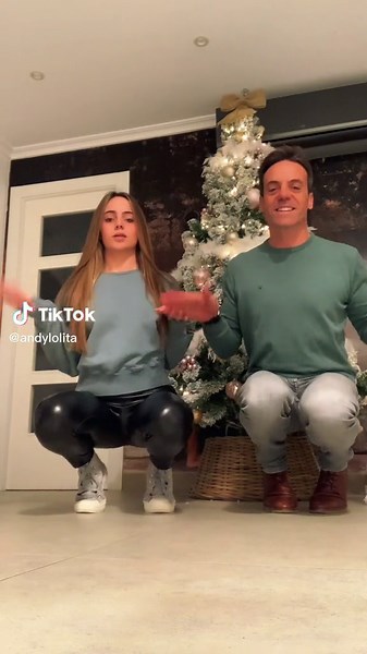 Christmas Dance Routine by Festive Dancers