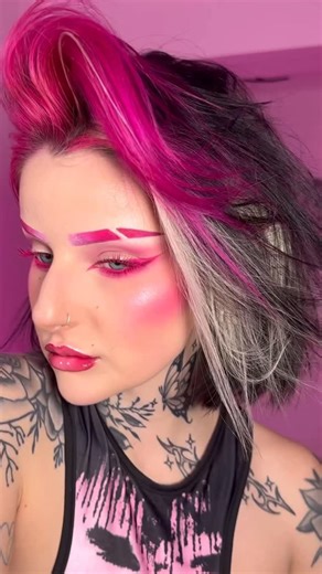 Molly Hull on Instagram: "PINK Monochrome Makeup 💗💓💖💕 Inspo | @pippambarnes ✨ I had to recreate a pink version after doing a red look last year! soooo fun 😝 - #pinkmonochrome #allpink #splitdye #pinkmakeup #monochromemakeup"