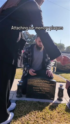 Easy Attachment of Personalized Memory Plaques in Minutes