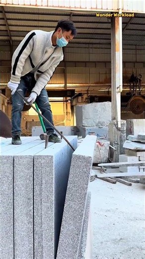 Precision Granite Slab Separation: Industrial Stone Processing and Manual Splitting Techniques