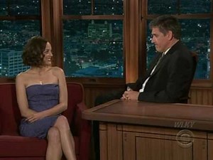 Marion Cotillard on Craig Ferguson 2009.06.22 (HQ)
