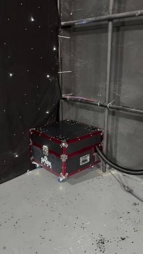 Large snow machine. Email:cntotemopto@gmail.com Web:www.cn-totem.com/category/effect-machine/ #djs #dj #evento #eventos #deejay #sonido #sonidos #eventplanner #eventplanning #confetti #stageeffect #water #waterpark #effectmachine #djing #djset #djlife #evento #eventos #snow #snows | Pro Stage Equipment Export