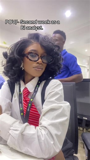 Second week into rhe role of a BI analyst. I am still learning the business. Understanding the queries used for reports.i send reports 4 times a day. #dataanalysis #LearnSQL #DataAnalytics #DataTok