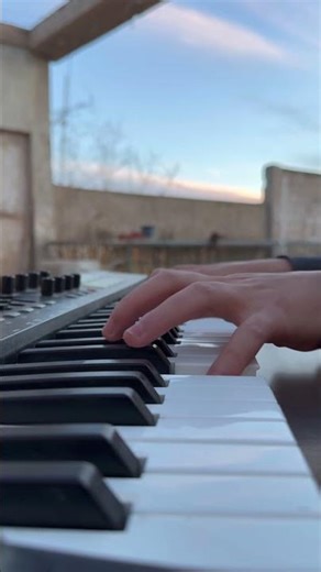 Howls moving castle piano #piano #music #pianomusic #pianocover