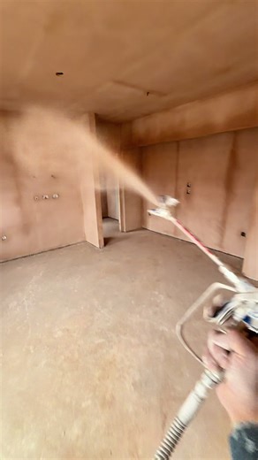 Tips for Decorating 10-Foot Ceilings