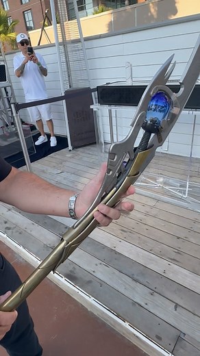 East Continental Gems debuts the 1/1 $500k #Marvel #Loki scepter with 20 karat gem exclusively at #SDCC2024 | The Hollywood Reporter