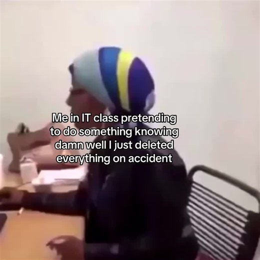 #computer #stantwitter #floptok #relatable #real | it class