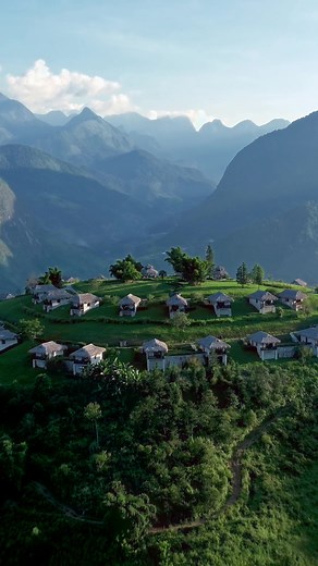 Get lost in Viet Nam mountain paradise ⛰