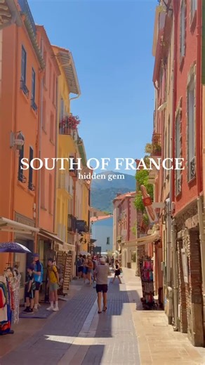 maddie clark on Instagram: "An enchanting South of France gem 🧚🌈🌊 This place felt like a Disney movie irl. I spent a few solo days in Collioure, France to get away from the crazy tourist crowds typical of the ~ South of France ~ so if you’re looking for something with a slower, laid back pace I can’t reccomend this town enough. There’s also plenty of day trips nearby, but I loved experiencing the town’s Catalan culture and swimming in Crystal blue waters 🌴 save for your Euro summer itinerary