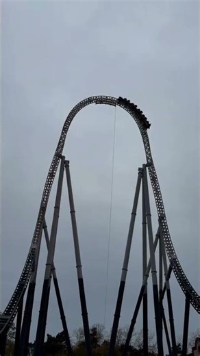 🎢The Monster 📍Adventureland #coasterculture #rollercoaster #rollercoasterride #ride #themepark