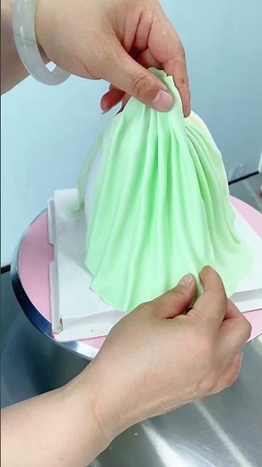 Fondant wedding dress student work #cake tutorial #fondant cake