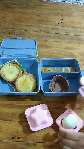 Healthy Lunchbox Ideas: Nut and Dried Fruit Mix