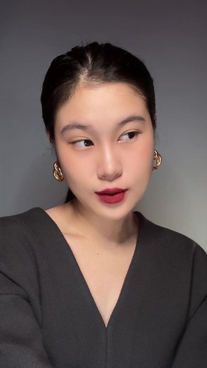 MAC Locked Kiss Lipstick Review & Swatches