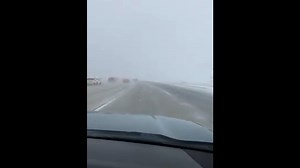 Both directions of I-5 Grapevine closed due to inclement weather