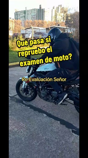 ¿Qué pasa si repruebas el examen de moto?