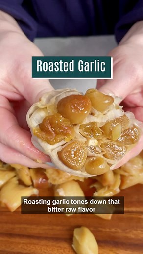Roasted garlic is easy to make and this multi-use ingredient can even be batched and stored in the fridge for up to 2 weeks! Spread it on toasted baguette, use it in mashed potatoes, add it to hummus, or serve it on your next charcuterie board. Get more roasted garlic recipes and ideas here: https://bit.ly/3NnYZOy | Pampered Chef