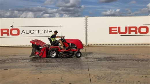 Countax K1850 Petrol Ride on Lawnmower - Leeds September 22