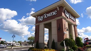 'Super' Walmart opening; Chili's, craft brewer coming