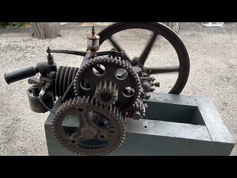 1910 Aermotor 8 Stroke Engine (hit and miss) First Run