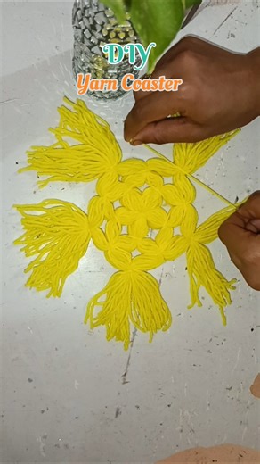 Beautiful Yarn Coaster #diy #craftideas #diycraft #coaster @juleescraftyhands