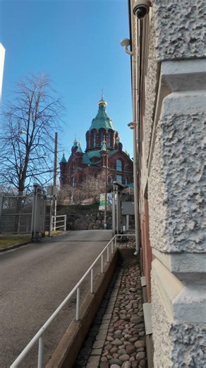 Hidden View of Uspenski Cathedral 🇫🇮 Helsinki Finland 4K