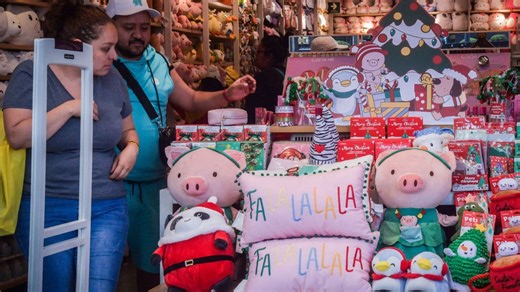 Regalos de 200 Pesos para Intercambio Navideño 2025: Ideas de Presentes que Puedes Pedir o Dar | N