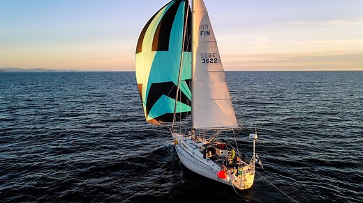 Efficient Spinnaker Handling During Shorthanded Coastal Cruising