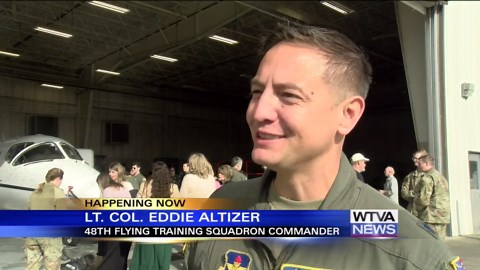 Columbus Air Force Base retires jet after 30 years of pilot training