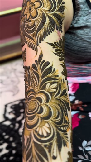 Elegant Easy Henna Designs for 2026 Brides