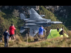 F15s CAD WEST MACH LOOP 4K