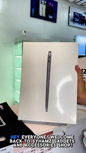 2.3K views · 58 reactions | Unboxing Macbook Air 2022 at Syhamz Gadgets and Accessories Shop #iphoneincotabatocity #IphoneHighlyRecommendedShop #SyhamzGadgetsAndAccesoriesShop #fbreelsfypシ゚viralシ | Syhamz Gadgets and Accessories Shop | Facebook