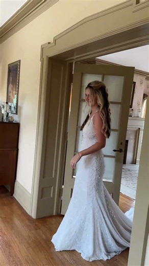 Wedding First Look Bridesmaids Bride Wedding Dress Reveal #wedding #contentcreator #michigan