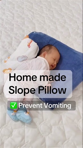 Homemade Slope Pillow to Prevent Baby Vomiting