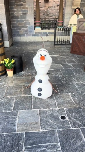 Adorable Olaf at Disneyland Paris