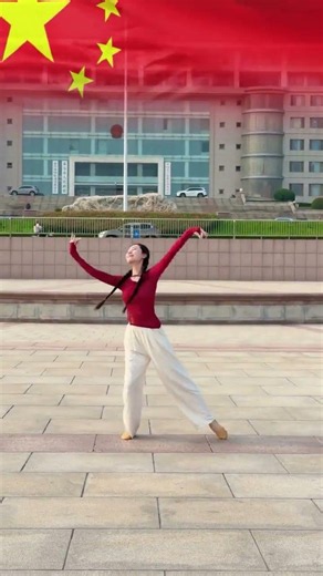 Master the Trending 'Ode to Coral' Dance with Mo Yi – Easy Steps Inside