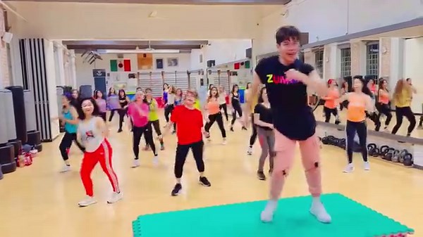 JM Zumba Dance Fitness Workout #WARMUpDANCE #Diana #ChaCha #zumba #zumbafitness #tiktokviral #dancefitness #healthandwellness #fitnessmotivation #amazing #OFWjoinForce #workout | Just Move Zumba Dance Fitness Milan Italy