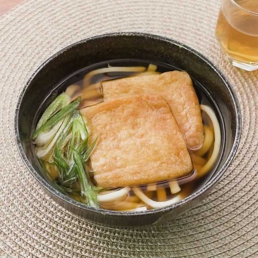 甘辛い味付け♪ きつねうどんの油揚げのレシピ動画・作り方 | デリッシュキッチン