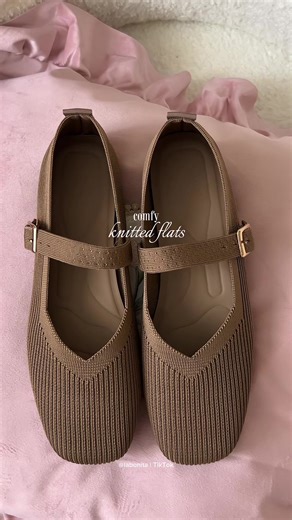 Stylish Knit Doll Shoes You’ll Love