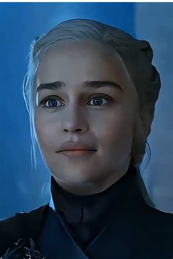 Emilia Clarke Shares The Secret Behind Khaleesi’s Royal Posture. #beauty #fyp #viral
