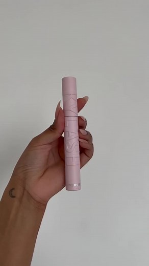 1.1M views · 10K reactions | everyday to-go for full, long lashes 懶 Bell using our best-seller kylash mascara | Kylie Cosmetics | Facebook